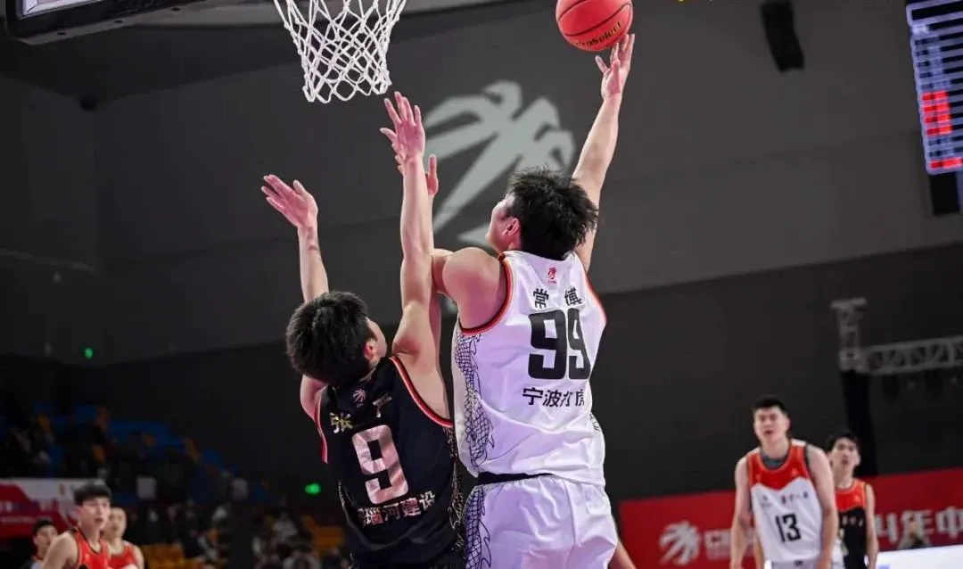 青少年篮球爱好者综合训练方案_0
